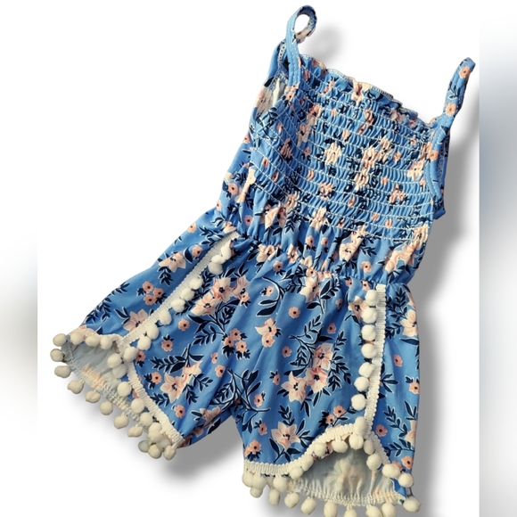 New Baby Girl Romper - Picture 3 of 5